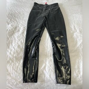 Spanx | Women’s SZ Medium | Black Faux Patent Leather Leggings Classic EUC